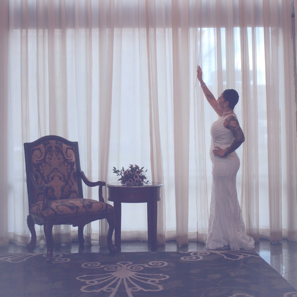 Beautiful elegant wedding dress!